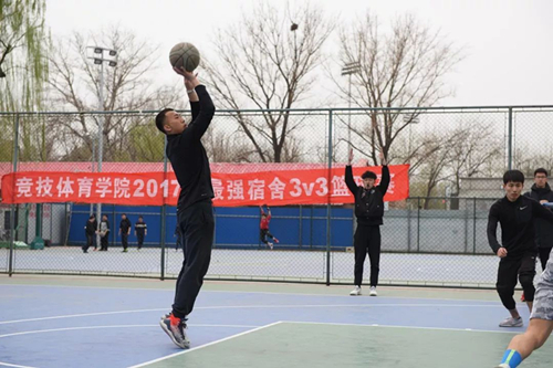 12b4da05d1464f15b1ed4c1cdbbda272.jpg